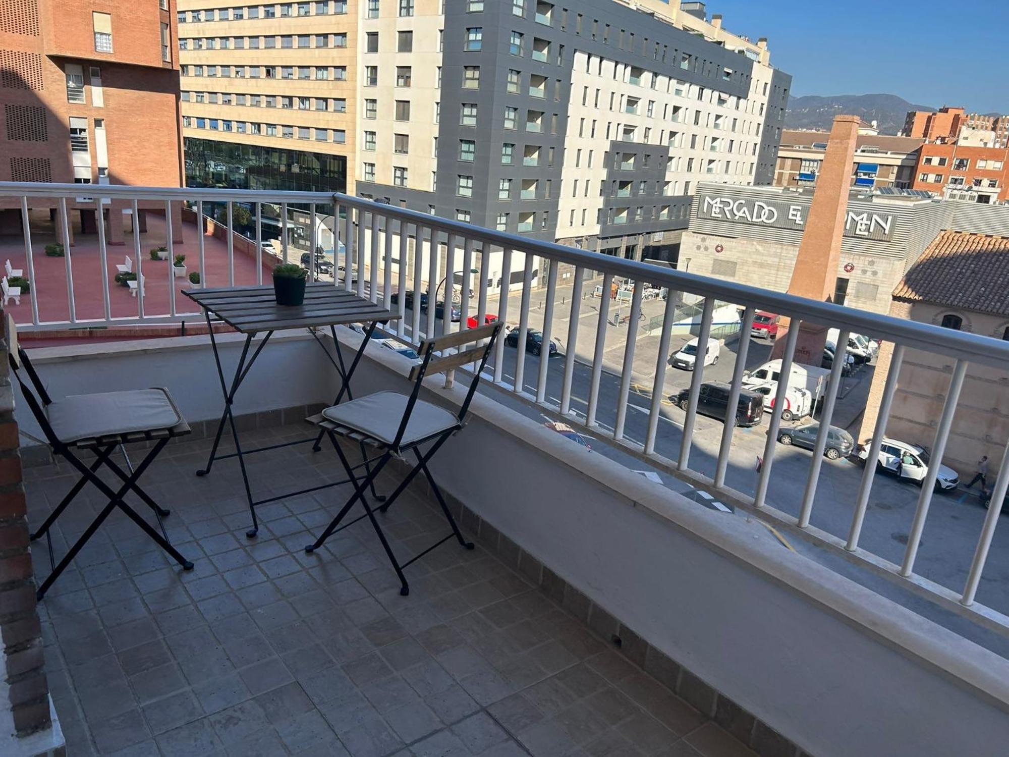 Vialia Piso Centrico Wifi Maria Zambrano Andra Apartment Malaga Bagian luar foto