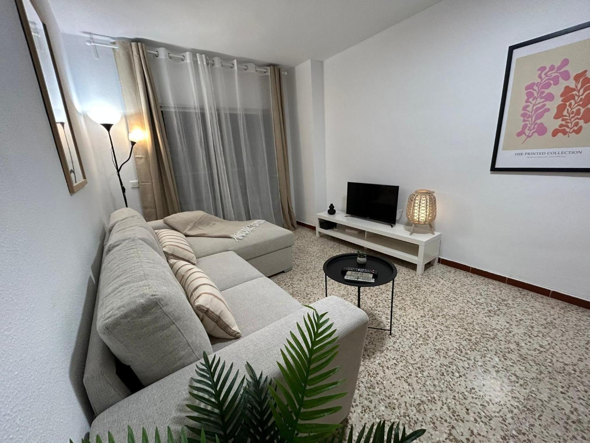 Vialia Piso Centrico Wifi Maria Zambrano Andra Apartment Malaga Bagian luar foto