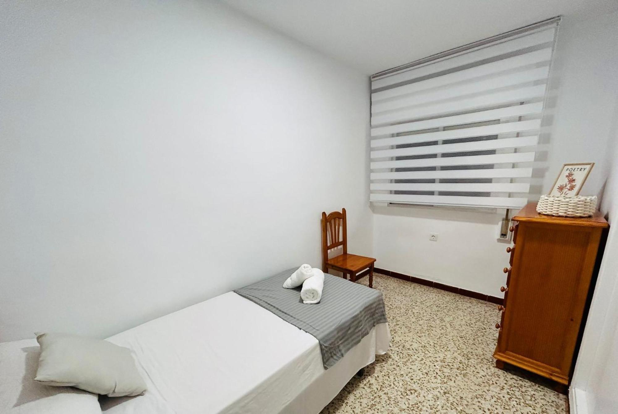 Vialia Piso Centrico Wifi Maria Zambrano Andra Apartment Malaga Bagian luar foto